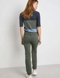 Gerry Weber 5-Pocket Hose Best4me Slim Fit Kurzgröße -Gerry Stil Geschaft 5 pocket hose best4me slim fit kurzgroesse 104