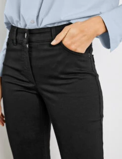 Gerry Weber 5-Pocket Jeans Straight Fit Kurzgröße -Gerry Stil Geschaft 5 pocket jeans straight fit kurzgroesse 100 1