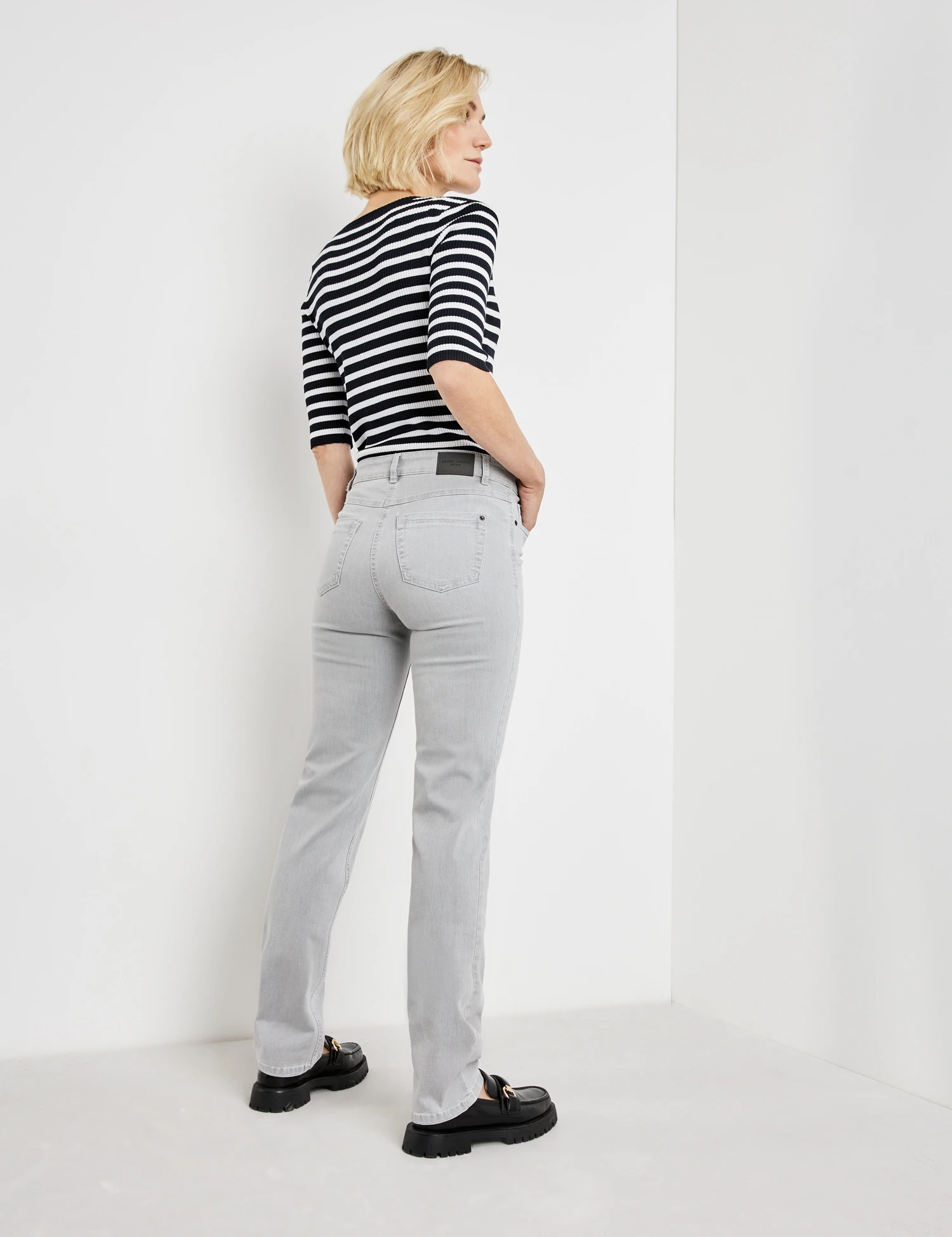 Gerry Weber 5-Pocket Jeans Straight FitKurzgröße 6 Gerry Weber 5-Pocket Jeans Straight FitKurzgröße – Bild 6