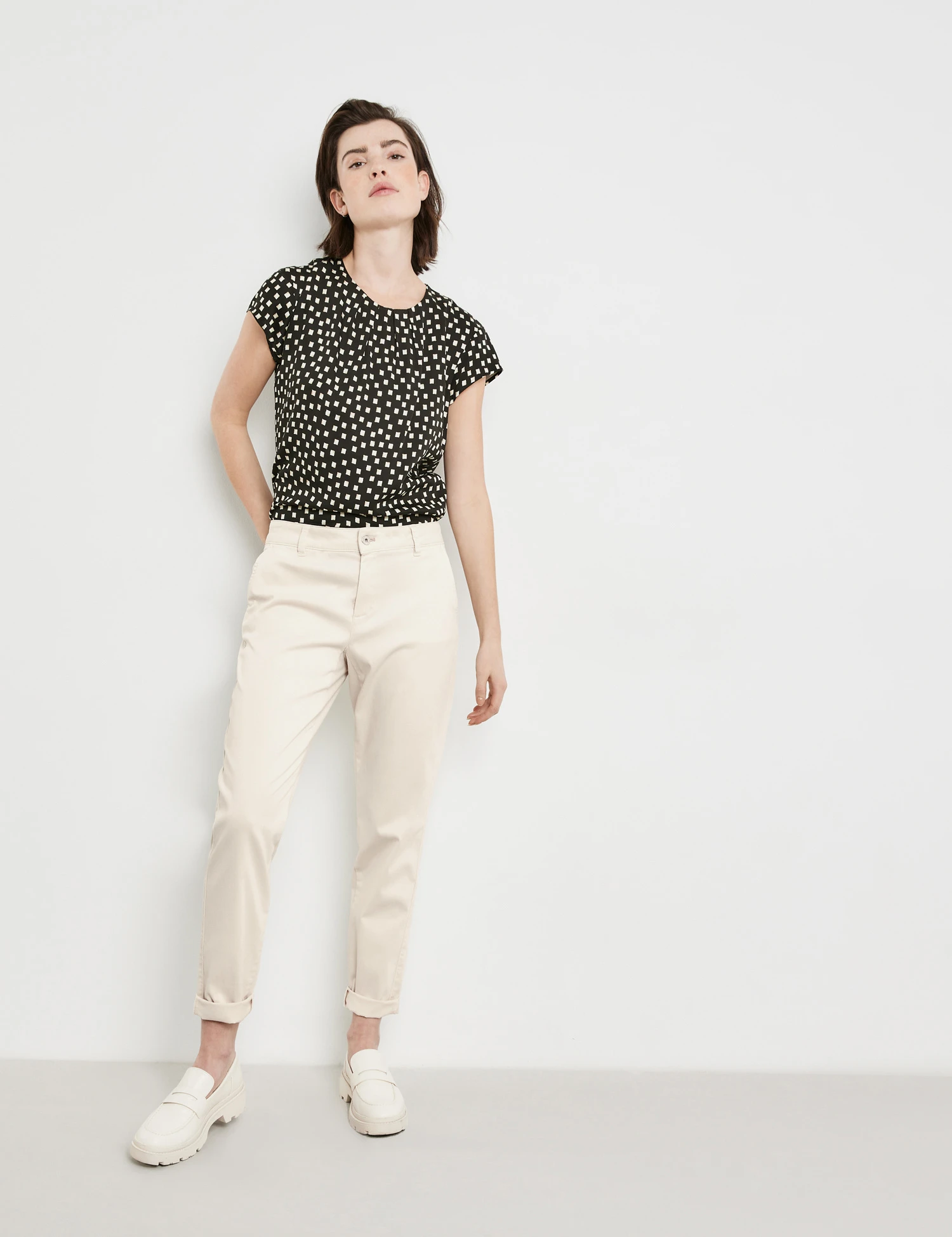 Taifun 7/8 Hose Chino 5 Taifun 7/8 Hose Chino – Bild 5