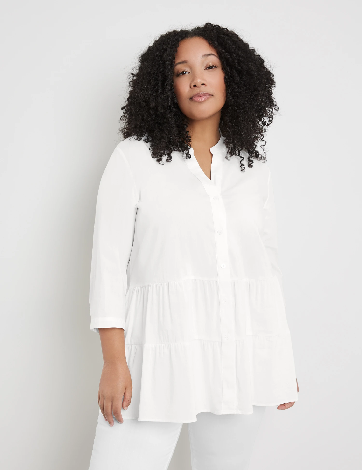 Ausgestellte 3/4 Arm Bluse 1 Ausgestellte 3/4 Arm Bluse