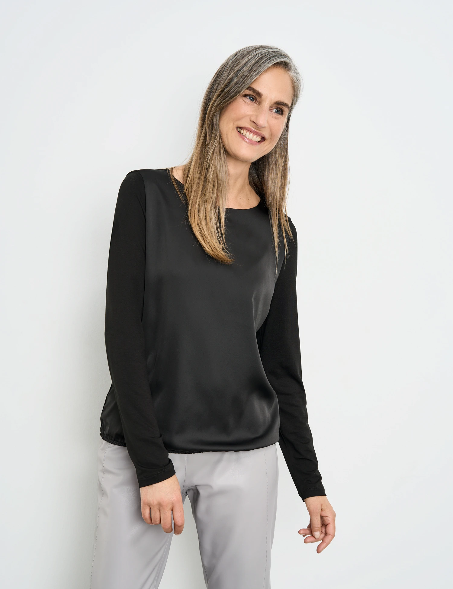 Gerry Weber Blusenshirt Mit Material-Patch Und Elastischem Saum 1 Gerry Weber Blusenshirt Mit Material-Patch Und Elastischem Saum