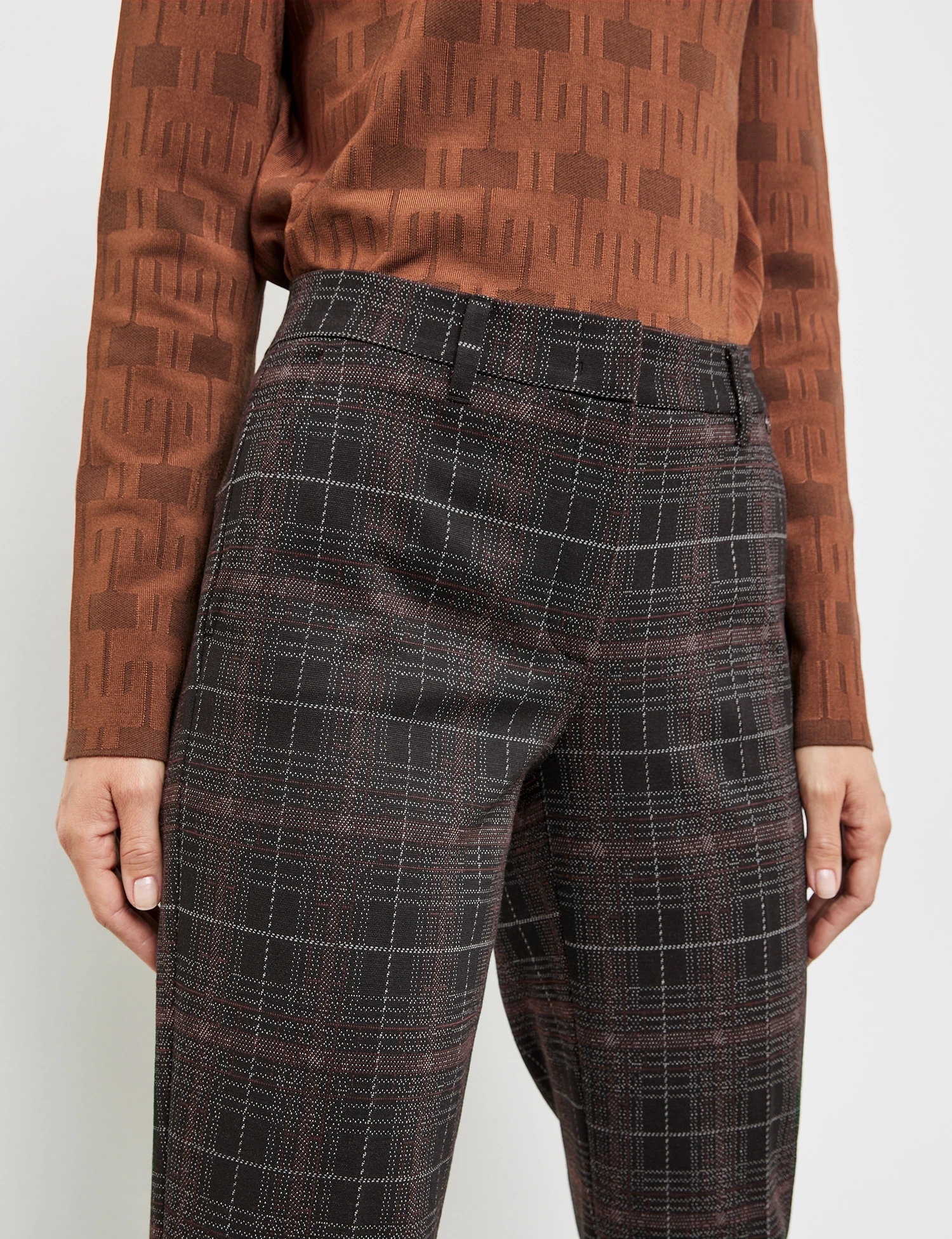 Gerry Weber Fein Karierte 7/8 Hose Citystyle 4 Gerry Weber Fein Karierte 7/8 Hose Citystyle – Bild 4