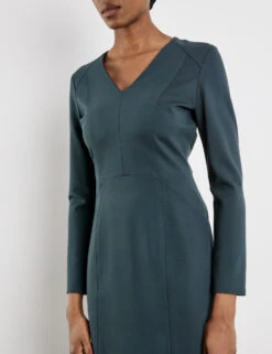 Gerry Weber Figurbetontes Etuikleid Mit Langem Rückenzipper -Gerry Stil Geschaft figurbetontes etuikleid mit langem rueckenzipper 100