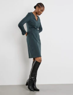 Gerry Weber Figurbetontes Etuikleid Mit Langem Rückenzipper -Gerry Stil Geschaft figurbetontes etuikleid mit langem rueckenzipper 102