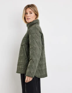 Gerry Weber Jacke Mit Steppmuster Und 2-Wege-Reißverschluss -Gerry Stil Geschaft jacke mit steppmuster und 2 wege reissverschluss 102