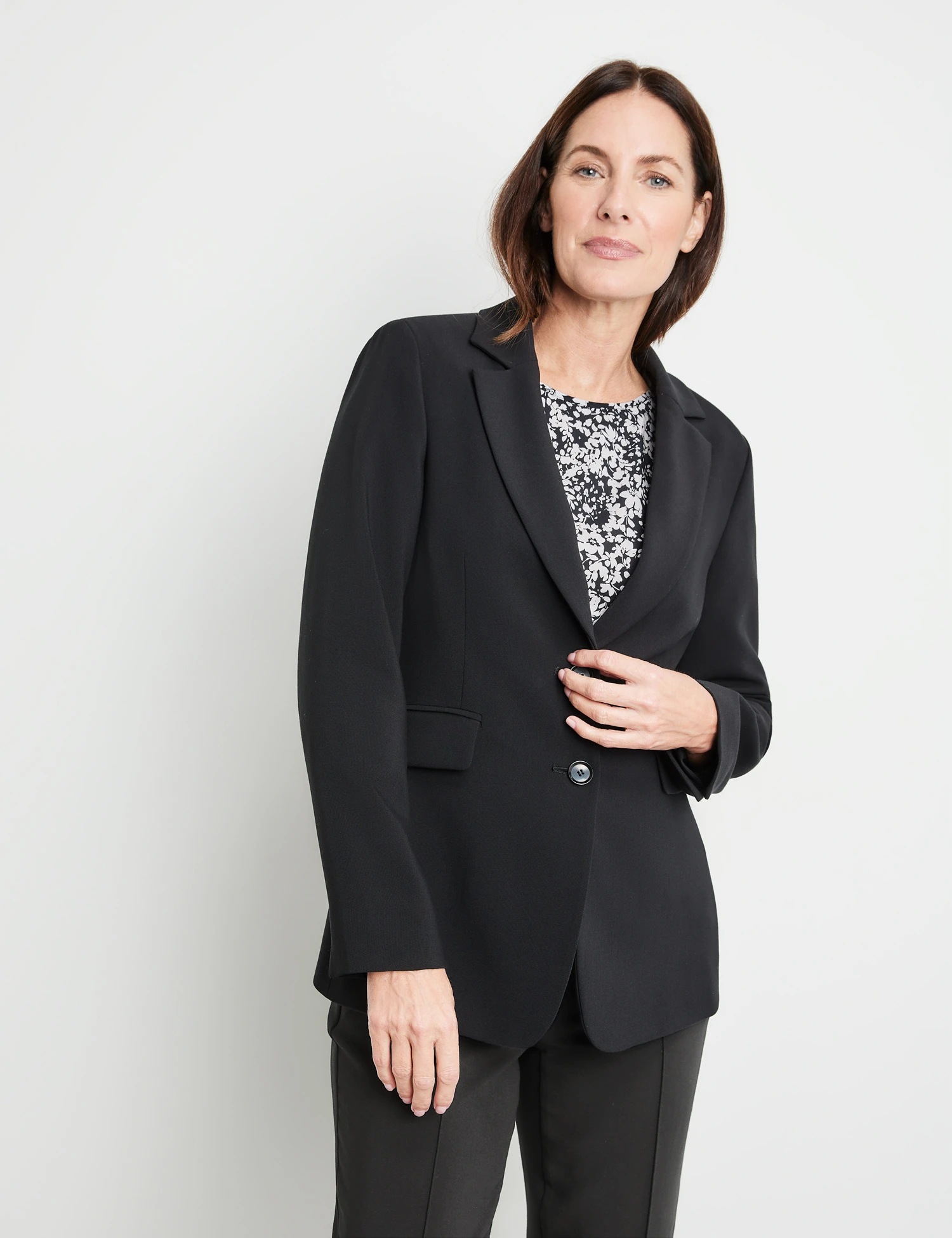 Gerry Weber Klassischer Blazer Mit Hohem Stretchanteil 1 Gerry Weber Klassischer Blazer Mit Hohem Stretchanteil