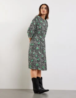 Taifun Kniebedeckendes Kleid Mit Print