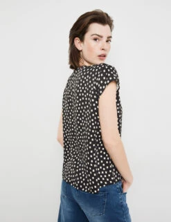 Taifun Kurzarmbluse Mit Allover-Print -Gerry Stil Geschaft kurzarmbluse mit allover print 104