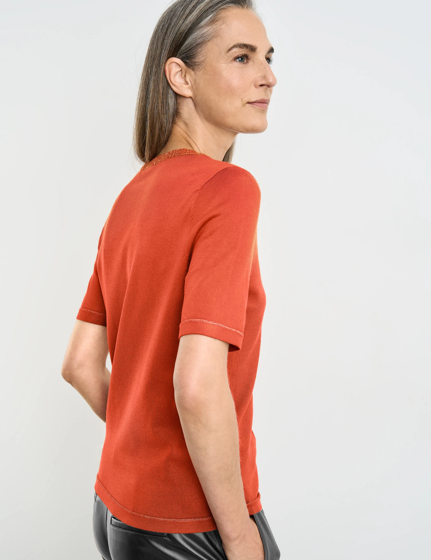 Gerry Weber Kurzarmpullover Mit Lurex-Details 6 Gerry Weber Kurzarmpullover Mit Lurex-Details – Bild 6