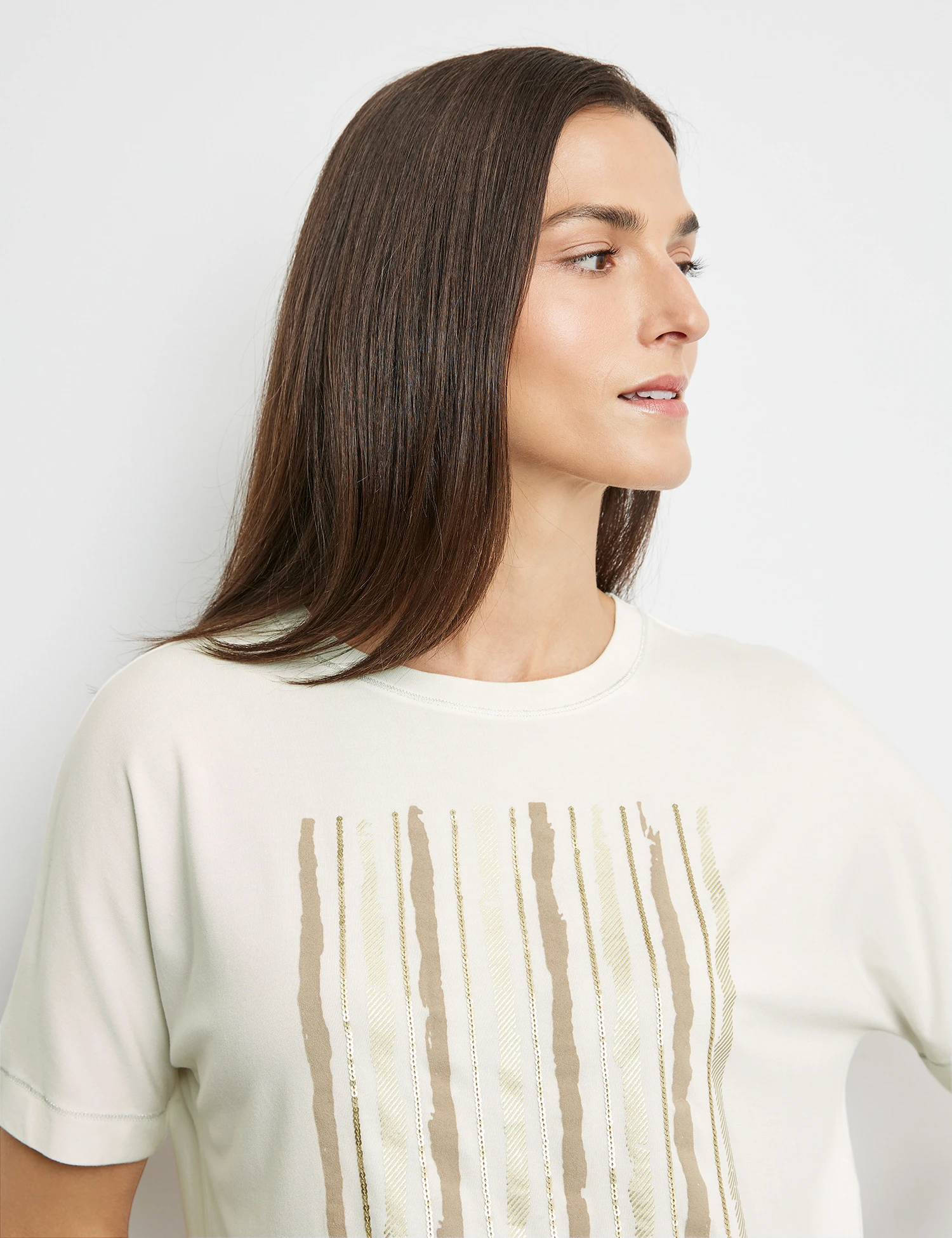 Gerry Weber Kurzarmshirt Mit Paillettendekor 4 Gerry Weber Kurzarmshirt Mit Paillettendekor – Bild 4