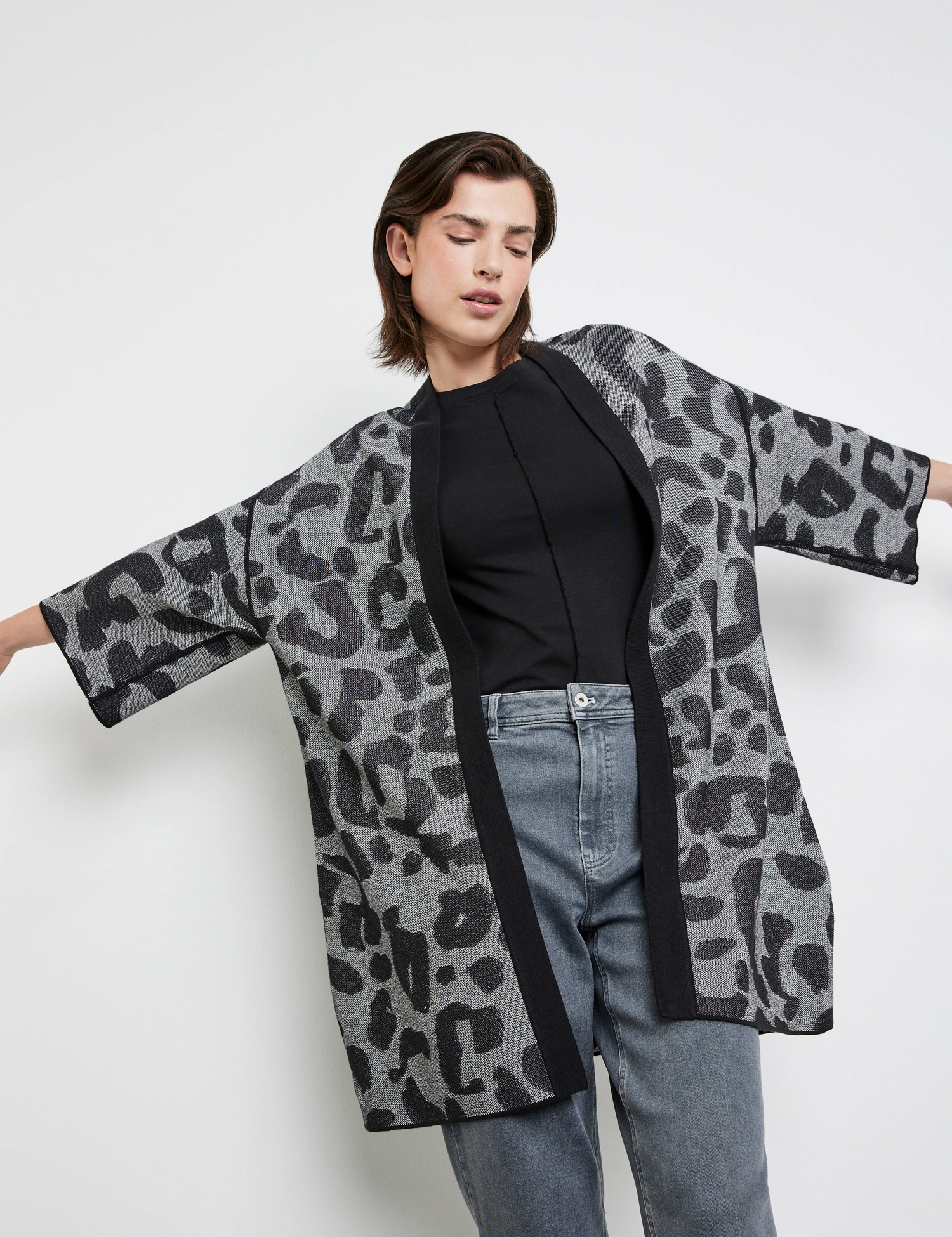 Taifun Lange Strickjacke Mit Wendefunktion 1 Taifun Lange Strickjacke Mit Wendefunktion