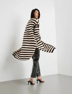 Taifun Lange Strickweste Mit Pailletten-Dekor -Gerry Stil Geschaft lange strickweste mit pailletten dekor 104