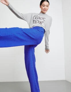 Taifun Leichte Cordhose Mit Weitem Bein Wide Leg -Gerry Stil Geschaft leichte cordhose mit weitem bein wide leg 102