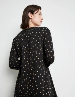 Taifun Satinkleid Mit Print -Gerry Stil Geschaft satinkleid mit print 104