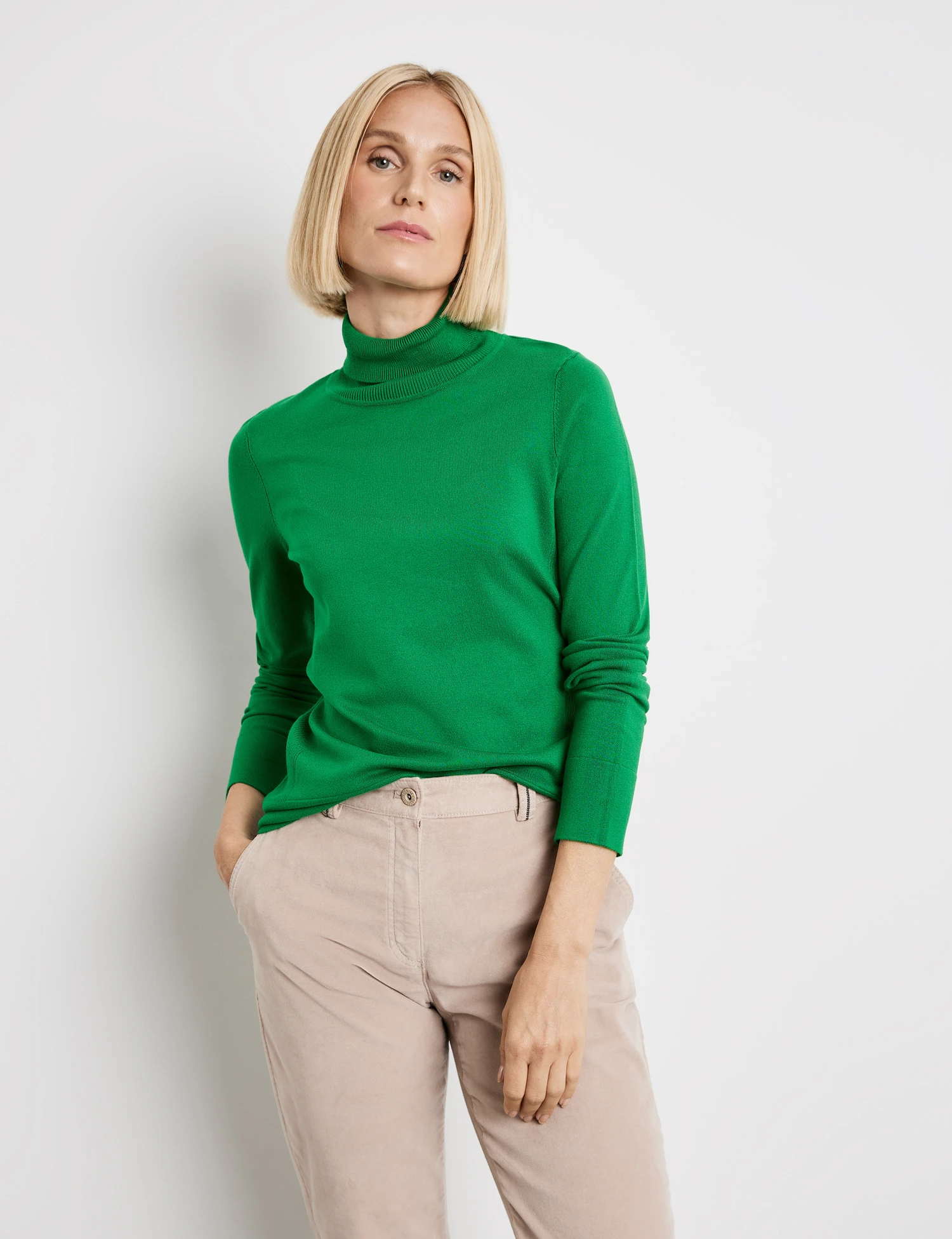 Gerry Weber Schlichter Rollkragenpullover Mit Rippstrick-Details 1 Gerry Weber Schlichter Rollkragenpullover Mit Rippstrick-Details