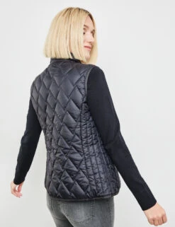 Gerry Weber Steppweste Mit Leichter Taillierung 10 Gerry Weber Steppweste Mit Leichter Taillierung -Gerry Stil Geschaft steppweste mit leichter taillierung 104