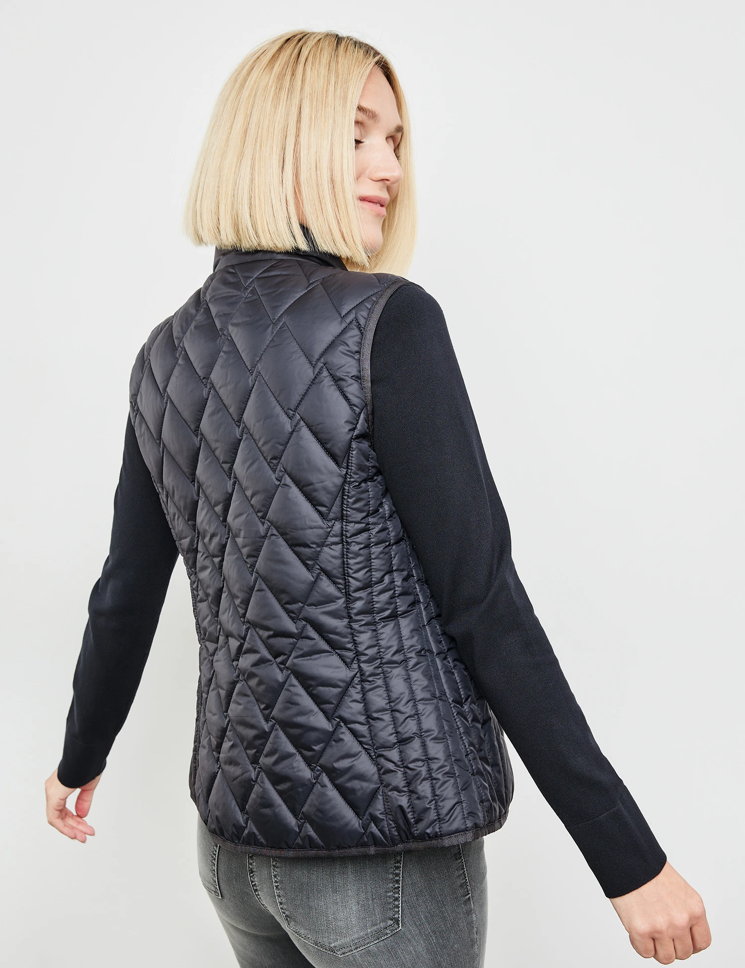 Gerry Weber Steppweste Mit Leichter Taillierung 5 Gerry Weber Steppweste Mit Leichter Taillierung – Bild 5