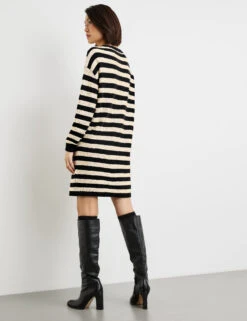 Taifun Strickkleid Mit Pailletten -Gerry Stil Geschaft strickkleid mit pailletten 104